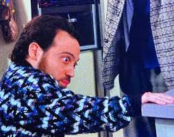 Friend's “Christmas Eve Eve” vs Seinfeld's “Festivus”