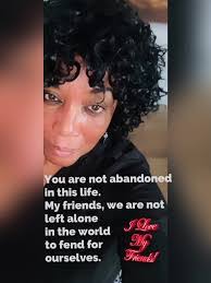 Wendy Boone's Instagram, Twitter & Facebook