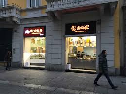 Milano Nuovo Street Food Cinese In Paolo Sarpi Anatra E Roll Pechinesi