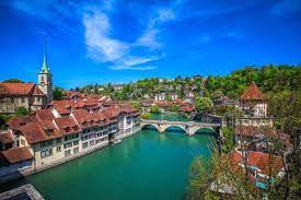 It is a federal republic composed of 26 cantons, with federal authorities based in bern. Pin On Szwajcaria