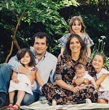 Los tres compartieron en muchas ocasiones en la casa de carmen ibáñez, por el trabajo en renovación nacional. Maria Luisa Godoy Comparte Tierna Imagen De Su Hijo