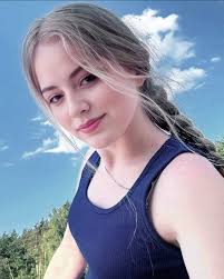 Cute Ukraine Girls