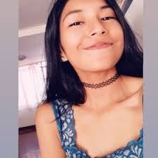 Alessandra Suarez's Instagram, Twitter & Facebook