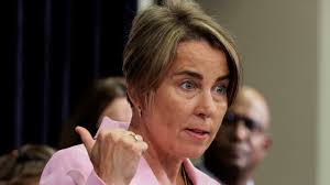 Former OSS spies' last mission is to save HQ