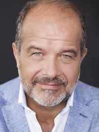 Nos auteurs et illustrateurs- Auzou Canada