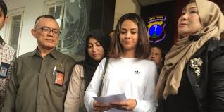 Kasus.nu ontwikkelt aansprekende projecten op diverse gebieden. Jne Nu Kasus Jne Nu Kasus Viral Video Gubernur Jabar Ridwan Kamil Sugi Menjadi Tersangka Atas Laporan Dugaan Penghinaan
