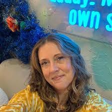 Taryn Potter's Instagram, Twitter & Facebook