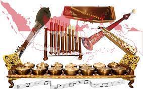 Sebagai contoh timbre pada alat musik gitar akan berbeda suara yang dihasilkan dengan timbre yang ada pada alat musik piano ataupun alat. Seni Budaya Alat Musik Tradisional Quiz Quizizz
