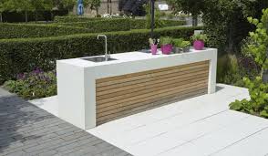 Es gibt viele bausätze die einem das planen und erstellen eines gartengrills erleichtern. Kochen Im Garten Grills Und Outdoor Kuche