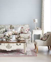 Vintage Floral Living Room Goodhomes Magazine September 2012 Styling Emma Clayton Photography Jo Henderson Room Decor Home Decor