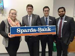 Einwilligung in die verwendung von cookies. Sie Suchen Eine Bank Die Sich Viel Zeit Fur Ausfuhrliche Gesprache Zu Ihren Finanzwunschen Nimmt Da Sind Sie Bei Der Sparda Bank Richtig W Bank Cinema Teams