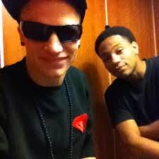 Stream Sean Thatcher music