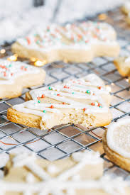 This hawthorn cordial recipe combines the nourishing qualities of hawthorn with delicious spices that help digestion. Vegan Gluten Free Sugar Cookies Making Thyme For Health