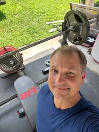 Hit my max the other day. 405LBS. 💪🏾