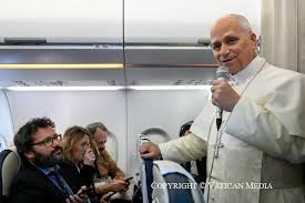 Apostolic Journey to Türkiye and Lebanon: Press Conference during the flight to Rome - Calendar of Activities | Vatican.va