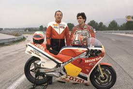 Dada Cuirs Coluche Remorque Moto Motos Coluche