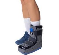 Amazon.com: Brace Direct Orthopedic Fracture Boot with OSHA ...
