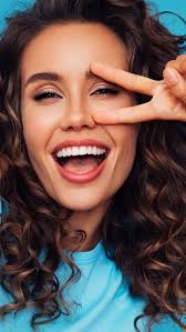 Maribel Ames's Instagram, Twitter & Facebook