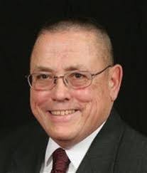 Ryan Lysaght's Instagram, Twitter & Facebook