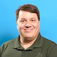 Ben Crowell's Instagram, Twitter & Facebook