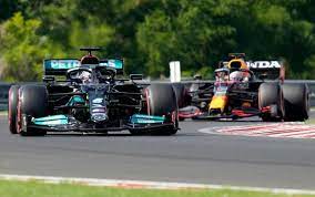 Formel 1 in ungarn:hamilton überrundet beide ferrari. Pmo8ti4hjtg4gm