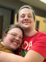 Danielle Baucom (@danielle_d_baucom) • Instagram photos and videos