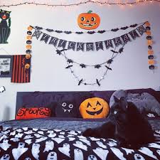 Few aesthetics embody the best parts of hygge—everyone's favorite trendy way to get cozy—than bohemian decor. 25 Easy Halloween Bedroom Decor Tips Ideas For 2020
