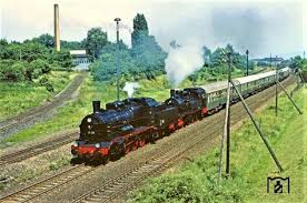 Sonderzug In Bahnhof Zittau 1982 Hauptbahnhof Zittau Zittau In Der Ddr Grenzbahnhof Zittau D Zug Am Bahnhof Zittau Lineas De Trenes Tren