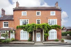 Switch to the uk edition. 5 Cosy Cottages For Sale In The The Uk Countryside The Spaces