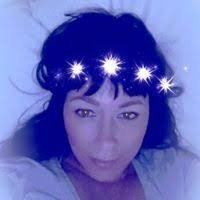 Danielle Tarbox's Instagram, Twitter & Facebook