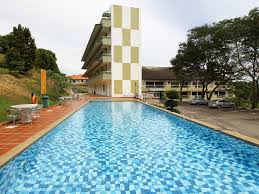 Последние твиты от swimming pool q's (@swimmingpoolqs). Best Price On Beruang Hill Resort In Malacca Reviews