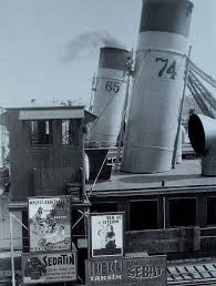 Kopru Iskelesi Ne Yanasmis Iki Vapur 1930 Lar Istanbul Istanbul Fotograf Tarih