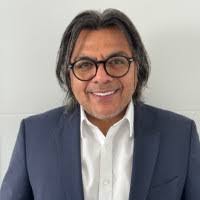 Arnie Ramirez's Instagram, Twitter & Facebook