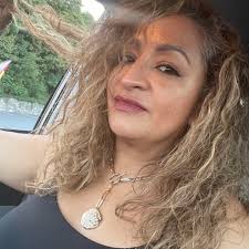 ÚltimaHora Un niño de 22 meses murió después de ser atropellado por un  camión de reparto en Chelsea, Massachusetts, el sábado.