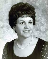 Mary Sucher's Instagram, Twitter & Facebook