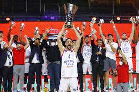 Haftasında anadolu efes, zalgiris kaunası sahasında ağırladı. Anadolu Efes Beats Barcelona To Clinch Maiden Thy Euroleague Title Daily Sabah