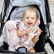 Hi, this is erin @herbivorely thanks so much for the feature! The Bachelor S Tim Robards And His Wife Anna Heinrich Celebrate Their Daughter Reaching Six Months Daily Mail Online