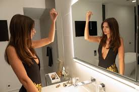 14.05.2019 · lying and stealing official trailer (2019) emily rartajkowski, theo james movie hd subscribe here for new movie trailers. Emily Ratajkowski Extremely Wealthy People Deserve To Have Art Stolen
