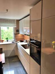 Kuche inkl gerate in 81927 munchen fur 4 500 00 zum. Kompakt Funktional Und Super Elegant Kuche Mit Integriertem Waschkeller Blog Mathes Kuchenstudio Schreinerei