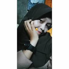 Astagfiruloh.astagfiruloh.astagfirlohh. hanya istigfar yang keluar dari mulut teh ratih untuk menghilangkan ketakutannya. Macemm Taii Silet Tangan Mukul Tembok Mukul Kaca Emang Facebook