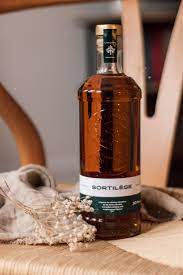 A great way to introduce someone new to canadian club®. Sortilege Whisky Fait Peau Neuve 1 Ou 2 Cocktails Facebook