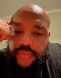 Stop justifying boasting about yourself as a form of entertainment. Let me  tell you, once the Holy Ghost moves, you don’t emm gotta worry about if  people are entertained or not because Jesus is all ...