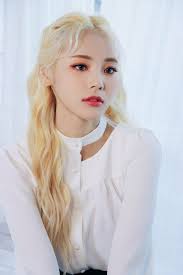 Loona Jinsoul X X Jacket Behind Jinsoul Loona Jinsoul Blonde Jung Jinsoul