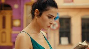 Ash Kul's Instagram, Twitter & Facebook