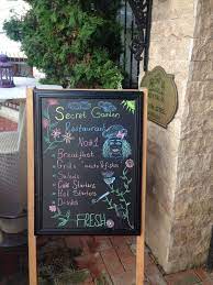 Secret Garden Cafe Bar Restaurant Buyukada Restaurant Reviews Phone Number Photos Tripadvisor Cafe Bar Restaurant Bar Garden Cafe