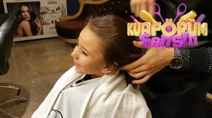 Özellikle de kısa saçın bakımının kolay olması, çocuklarda tercih edilen modeller arasına girmesine en büyük etken. Kuaforum Sensin Ali Emir Erkek Cocuk Sac Modeli Erkek Sac Kesim Modelleri Youtube