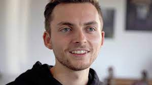 Check spelling or type a new query. Real Life Guy Der Youtuber Der Tod Und Die Hoffnung Ndr De Fernsehen