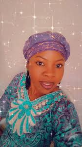 Oh lawd... Roy bai iz wey yuh deh.... Anada Big Auntie...lol 😁 Dis wan  willin tuh share. 😂😂😂