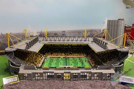 Lego city filmpje stadion voetbal / soccer lego urban lego building nederland euro 2016 wk. Bvb Kidsclub Und Kinder Kommission Weihen Signal Iduna Park Ein News Nrw Parks De