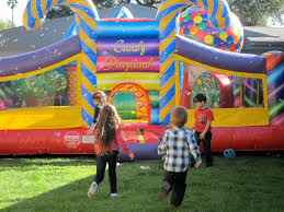 candy playland inflatable combo rental toddler combo magic jump rentals 800 873 8989 the candy inflatable bounce house bounce house parties candyland party